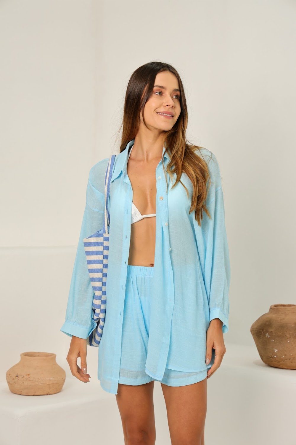 Camisa oversize liviana Celeste